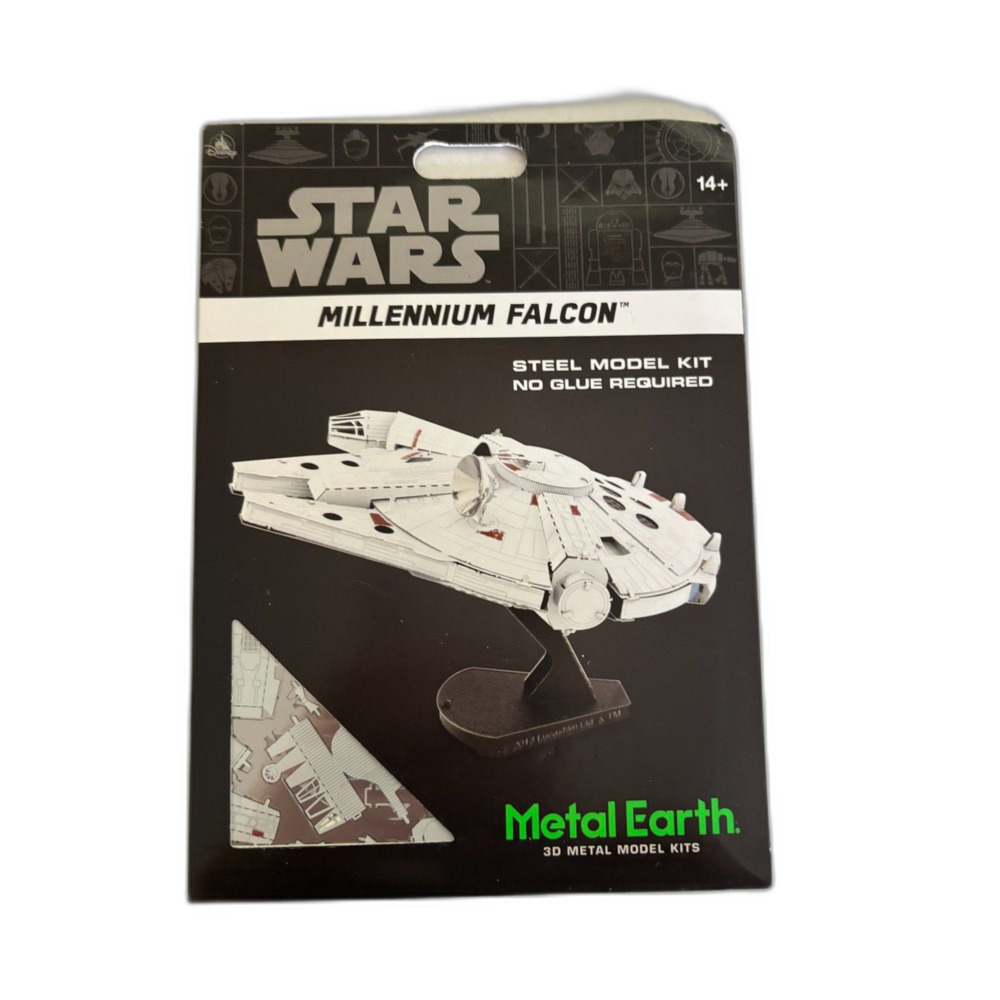 Disney Parks Star Millennium Falcon Steel Metal Earth 3D Model Kit-NEW!